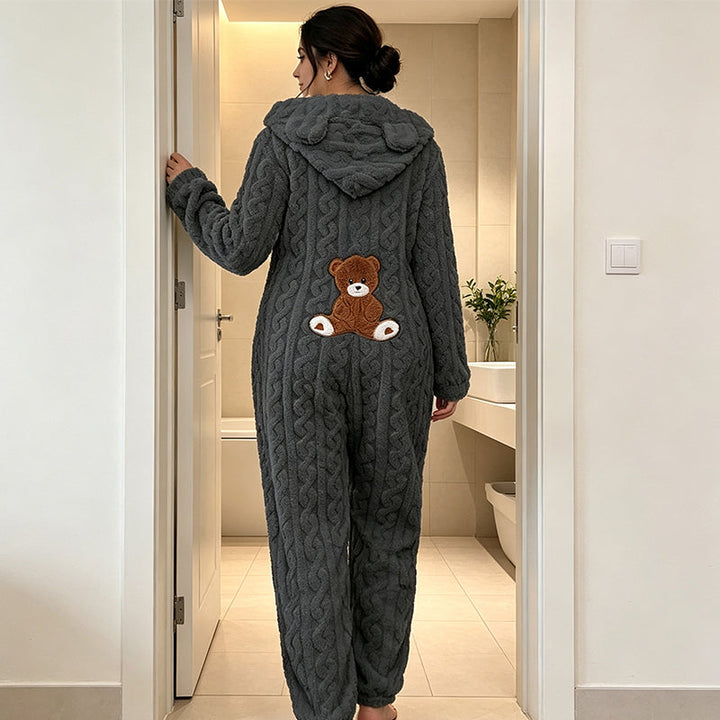 Selia - Salopetă Cu Glugă, Tricotată În Stil „Cable Knit”, Care Oferă Căldură