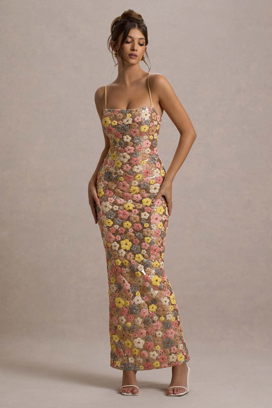 Lolita - Rochie Lungă cu Bretele Subțiri și Imprimeu floral cu Paiete